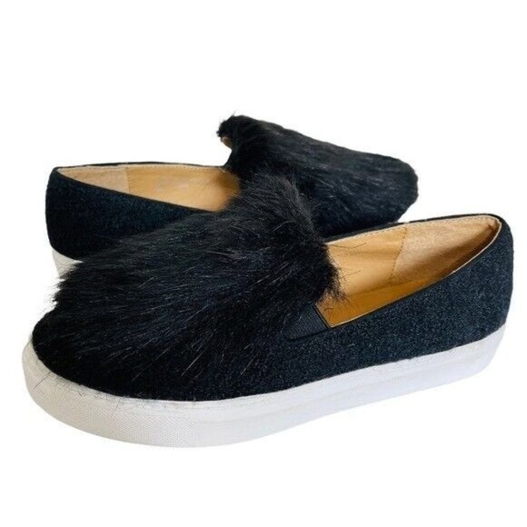 Anthropologie Shoes - ANTHROPOLOGIE Bettye Black Muller Nikki Faux Fur Boucle Slip On Sneaker Size 6